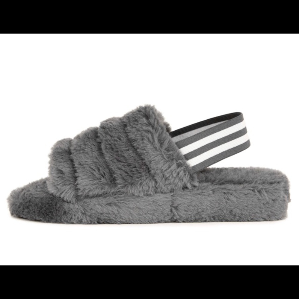 Cuddles Faux Slippers